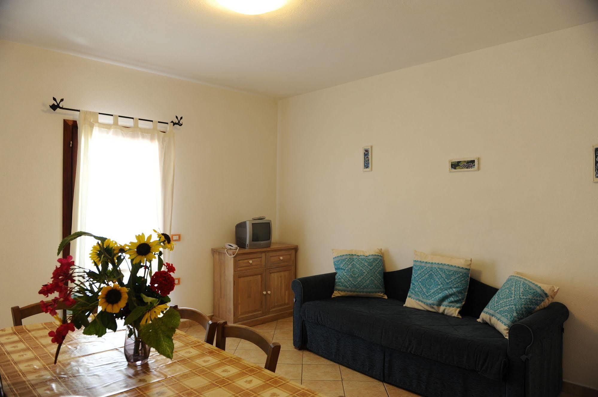 Residence Corte Dei Venti บูโดนี ภายนอก รูปภาพ