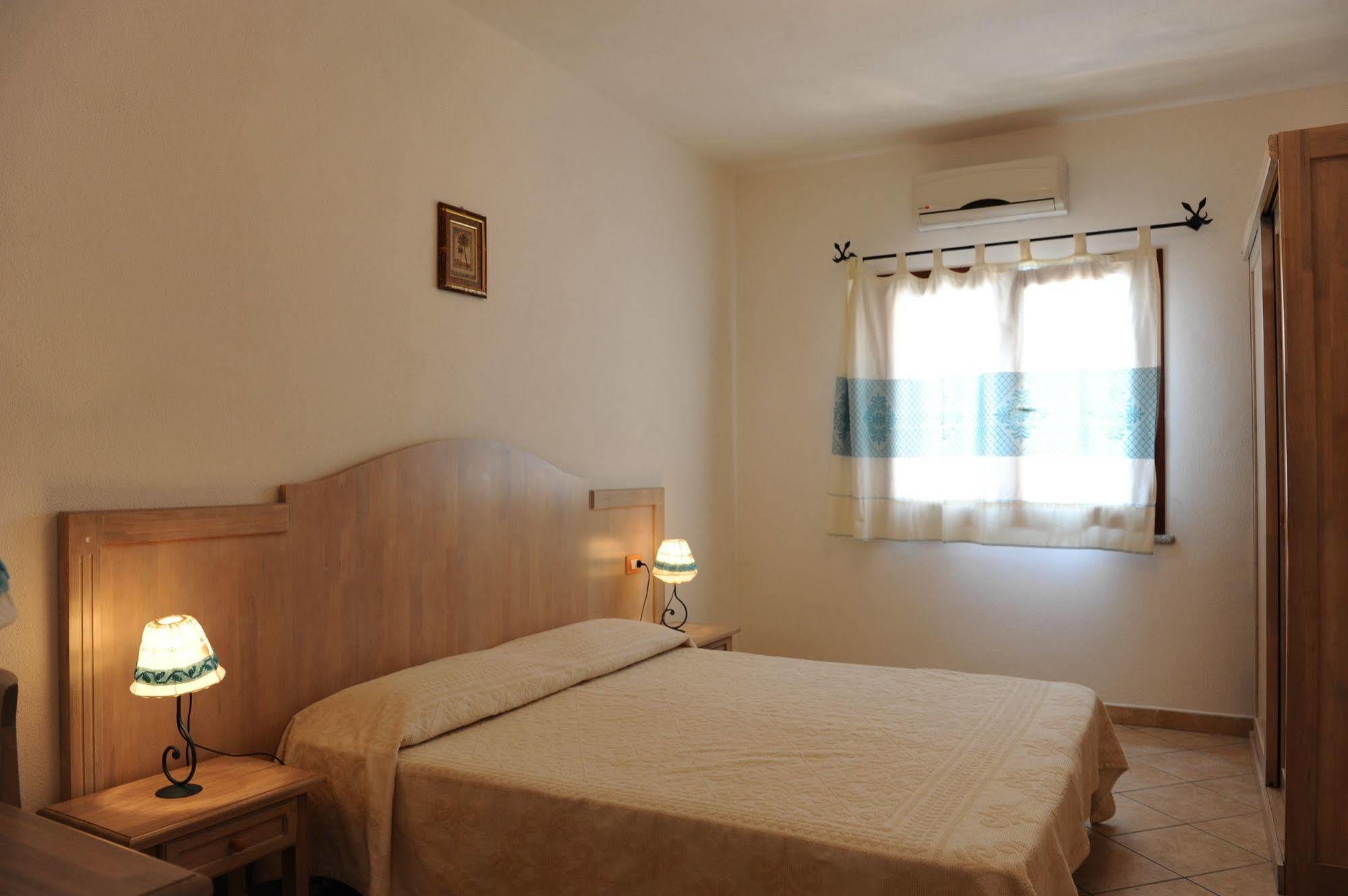 Residence Corte Dei Venti บูโดนี ภายนอก รูปภาพ